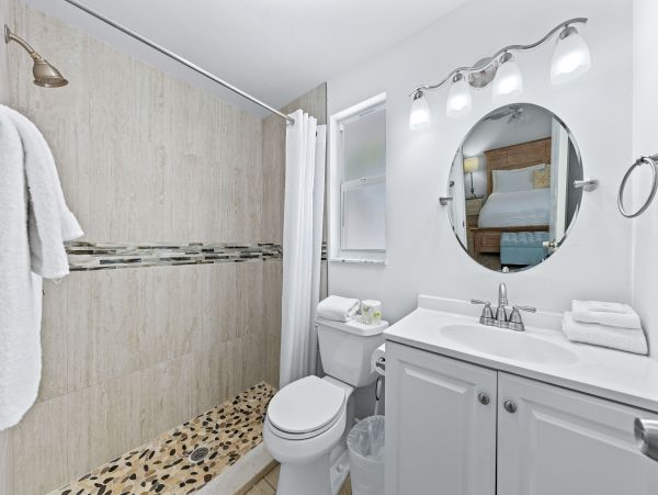 Lovely Siesta Key Vacation Rental with 2 Bedrooms