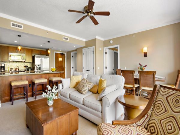 Luxurious Kaanapali Vacation 4-Bedroom Oceanfront Suites