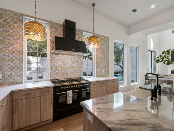 Luxurious Seagrove Beach Home with Pool & Hot Tub