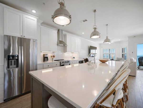 Luxury Beachfront Condo In Destin