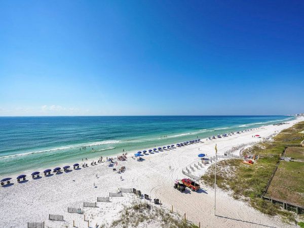 Luxury Beachfront Condo In Destin