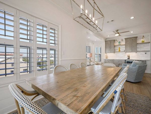 Luxury Beachfront Condo In Destin