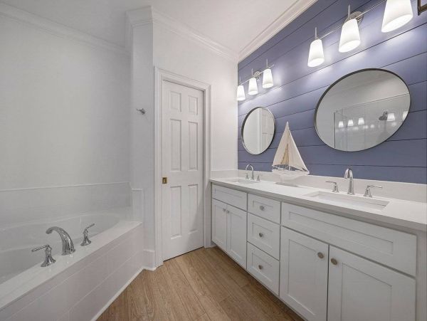 Luxury Beachfront Condo In Destin