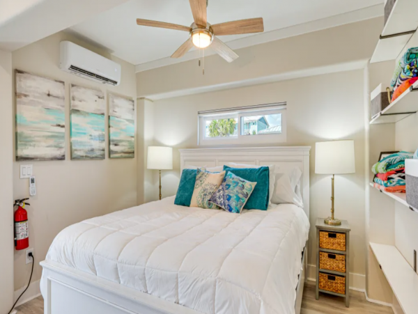 Mexico Beach Vacation Rental 7 Bedrooms Walk to Beach