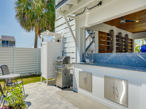 Mexico Beach Vacation Rental 7 Bedrooms Walk to Beach