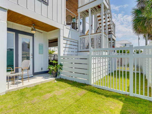Mexico Beach Vacation Rental 7 Bedrooms Walk to Beach