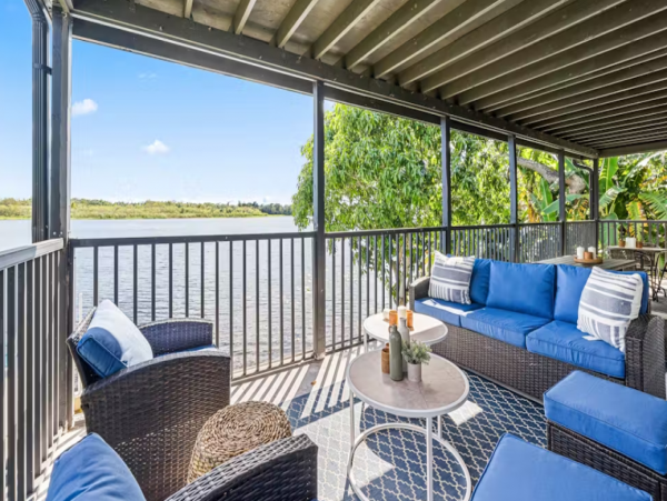 Beautiful Tampa Seven Bedroom Vacation Rental with River Views