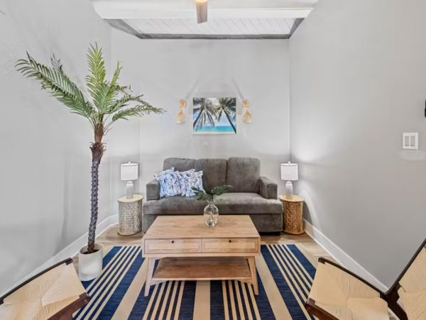 Beautiful Tampa Seven Bedroom Vacation Rental with River Views