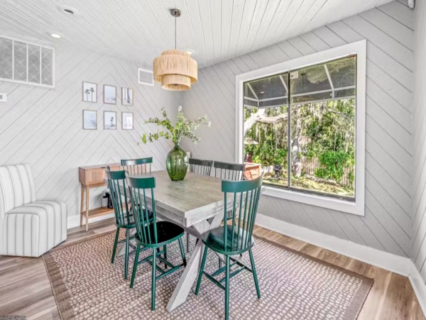 Beautiful Tampa Seven Bedroom Vacation Rental with River Views