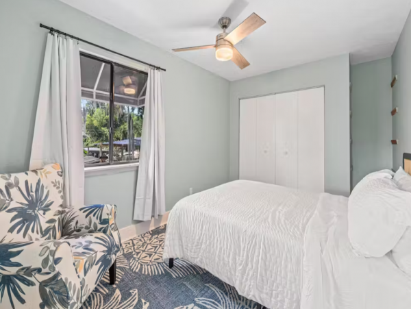 Beautiful Tampa Seven Bedroom Vacation Rental with River Views