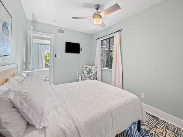 Beautiful Tampa Seven Bedroom Vacation Rental with River Views