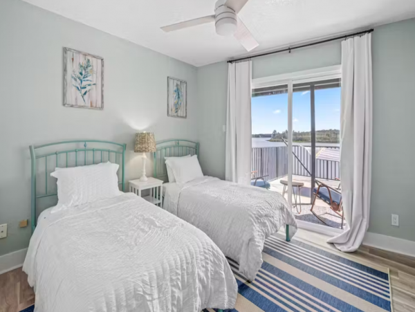 Beautiful Tampa Seven Bedroom Vacation Rental with River Views