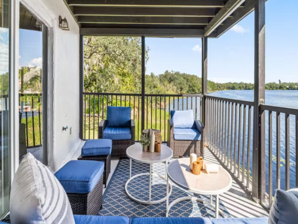 Beautiful Tampa Seven Bedroom Vacation Rental with River Views