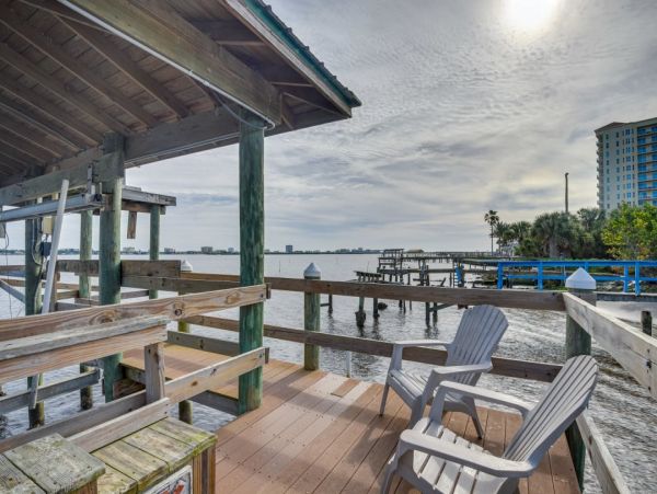Daytona Waterfront Vacation Rental with Private Pool