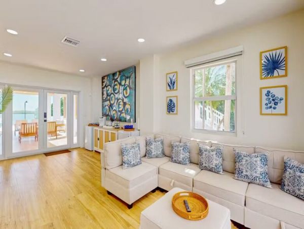 Waterfront Key Largo Gem with Pool and Fishing Pier