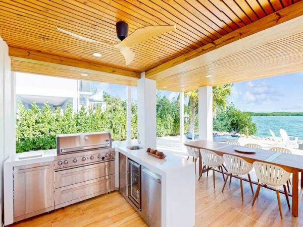 Waterfront Key Largo Gem with Pool and Fishing Pier