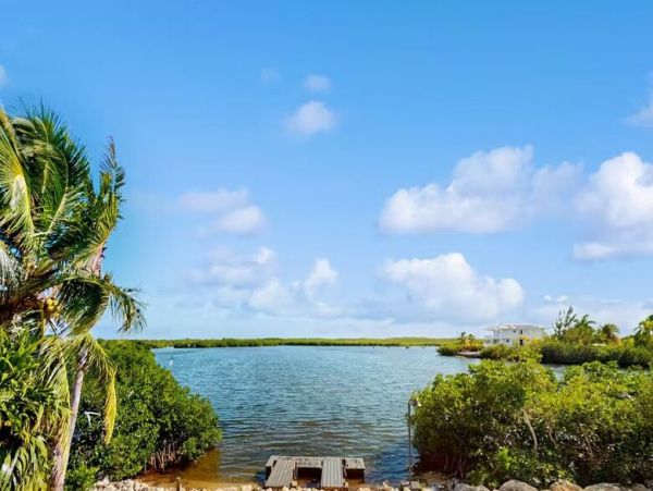 Waterfront Key Largo Gem with Pool and Fishing Pier