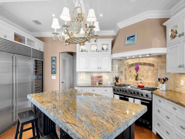 Beachfront Escape with 4 Bedroom, Private Pool & Dock