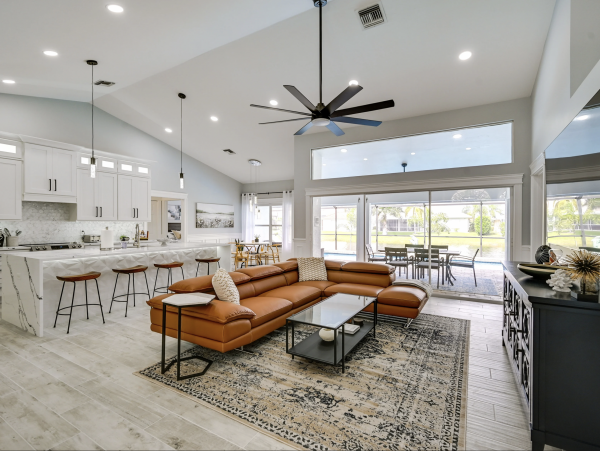 Luxury Naples New Addition to the Vacation Market
