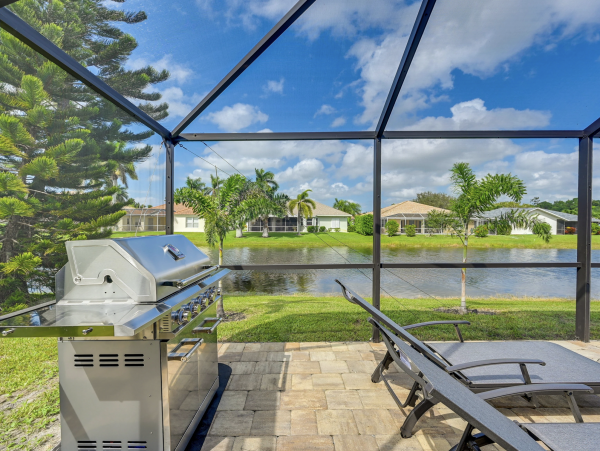 Luxury Naples New Addition to the Vacation Market