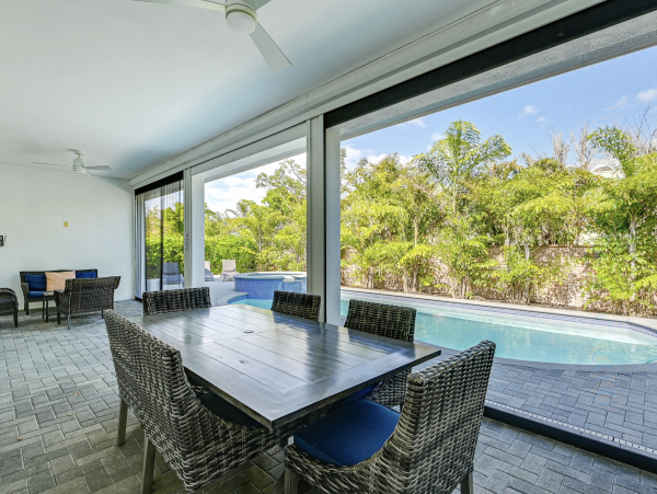 Dreamy Pool Home Marco with Amazing Furnishings & Hot Tub