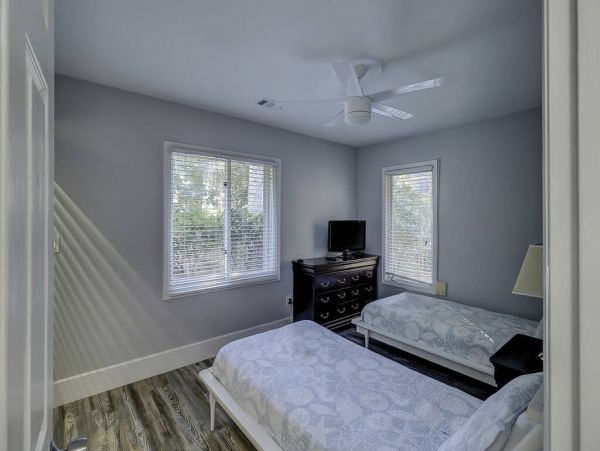 Wonderful Home with 6 Bedrooms Steps to the Beach