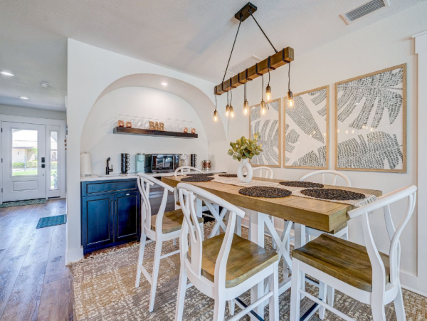 Luxury 5-Bed Bradenton Rental with Pool and Boat Dock