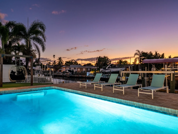 Luxury 5-Bed Bradenton Rental with Pool and Boat Dock