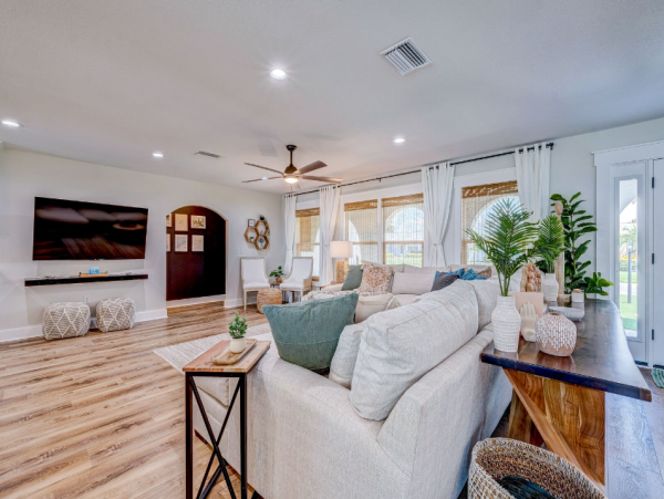 Luxury 5-Bed Bradenton Rental with Pool and Boat Dock