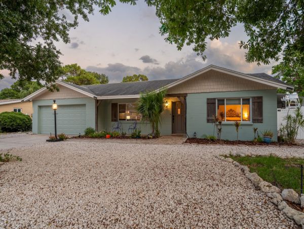 Lovely Bradenton Vacation Home with Private Pool