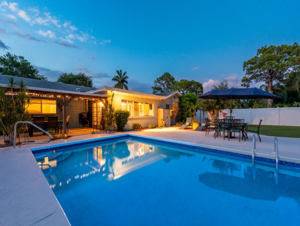 Lovely Bradenton Vacation Home with Private Pool