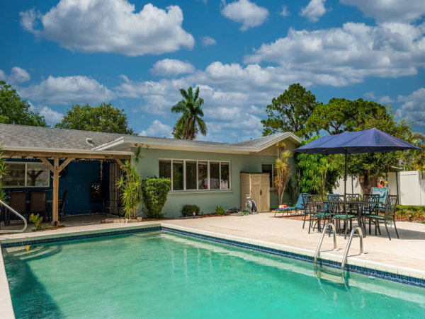 Lovely Bradenton Vacation Home with Private Pool