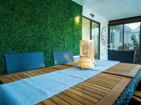 Beautiful Vacation Home with Private Pool & Cinema Room