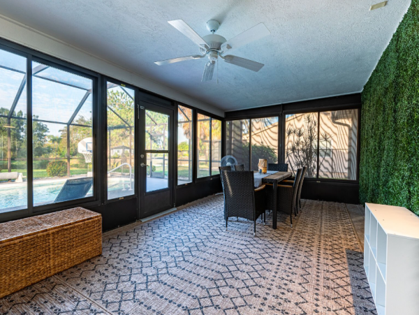 Beautiful Vacation Home with Private Pool & Cinema Room