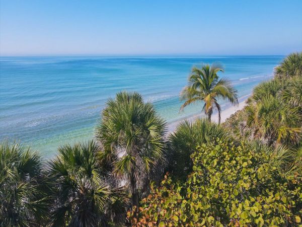 Cozy Vacation Rental Located on the Beach
