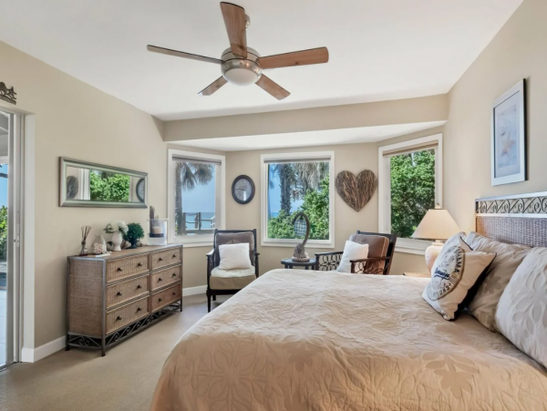 Cozy Vacation Rental Located on the Beach
