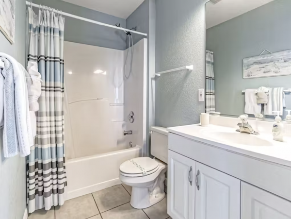 Great for Large Groups 2 Spacious Duplexes in Beautiful Englewood Fl