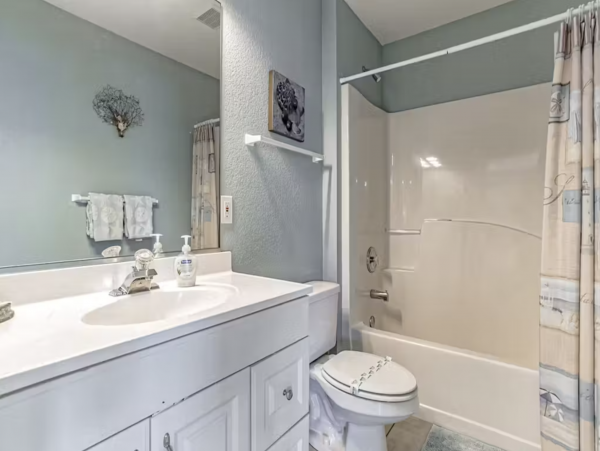 Great for Large Groups 2 Spacious Duplexes in Beautiful Englewood Fl