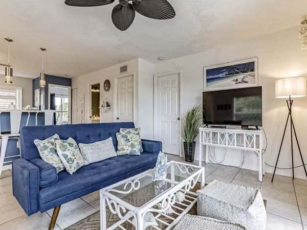 Great for Large Groups 2 Spacious Duplexes in Beautiful Englewood Fl