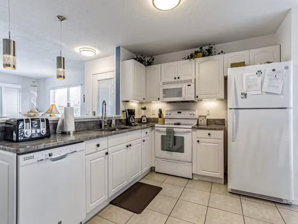 Great for Large Groups 2 Spacious Duplexes in Beautiful Englewood Fl