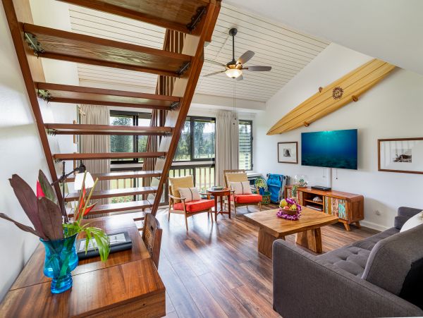 North Shore Oahu Luxury Accommodation Excellent Location & Price