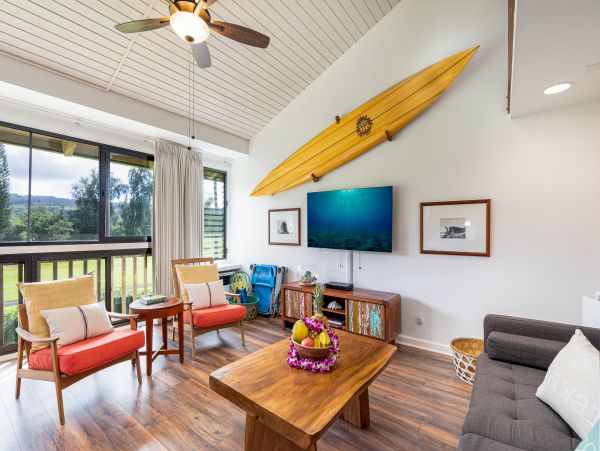 North Shore Oahu Luxury Accommodation Excellent Location & Price