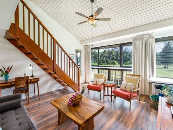 North Shore Oahu Luxury Accommodation Excellent Location & Price