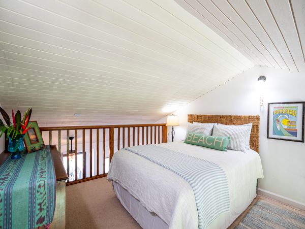 North Shore Oahu Luxury Accommodation Excellent Location & Price
