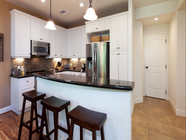 Family-Friendly Waimea Home with Beach Access