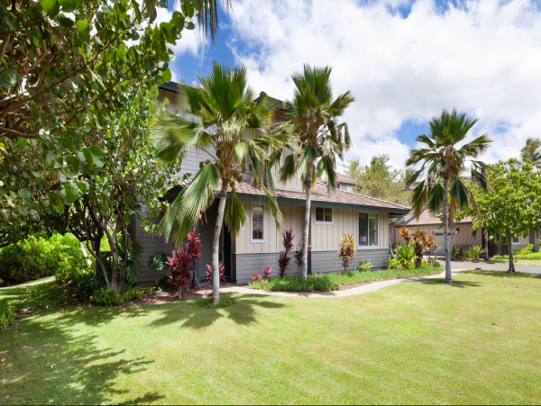 Family-Friendly Waimea Home with Beach Access