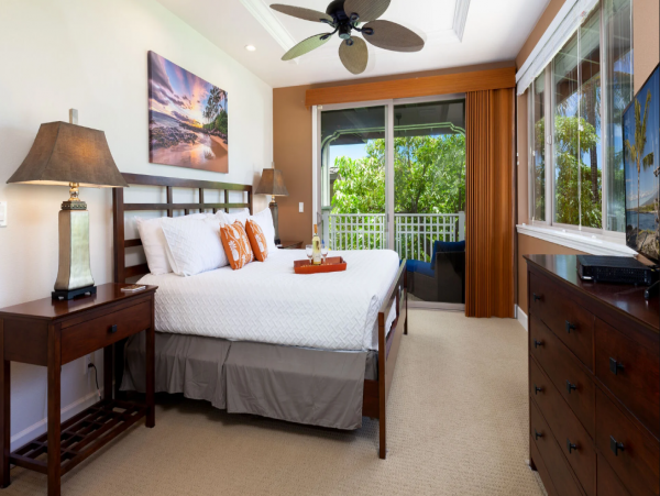 Family-Friendly Waimea Home with Beach Access