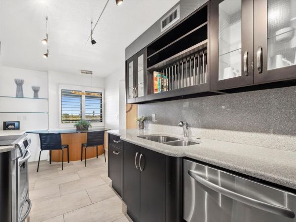 Lovely Vacation Rental in Siesta Key with Ocean Views