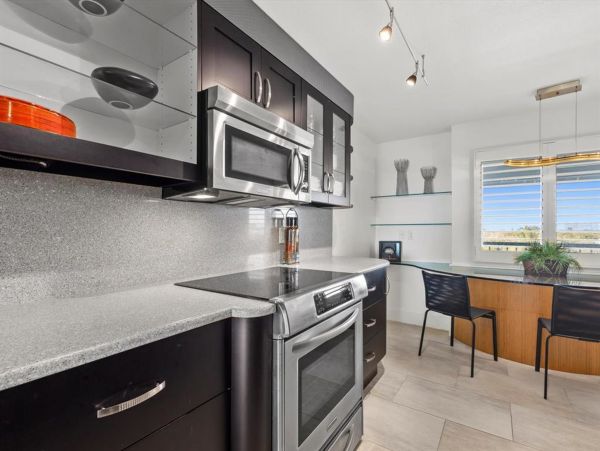 Lovely Vacation Rental in Siesta Key with Ocean Views