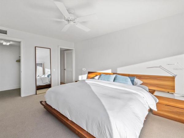 Lovely Vacation Rental in Siesta Key with Ocean Views